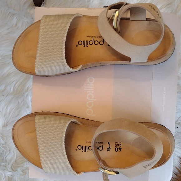 Birkenstock Sandals- Size 40 (9-9.5) Cream with Gold Buckle- Papillo Glenda NWT - Picture 4 of 8